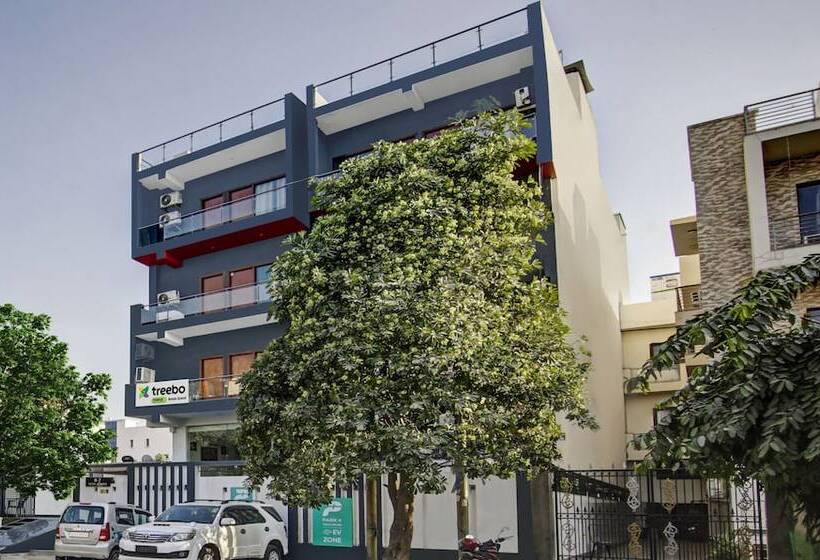 Hôtel Treebo Noida Grand