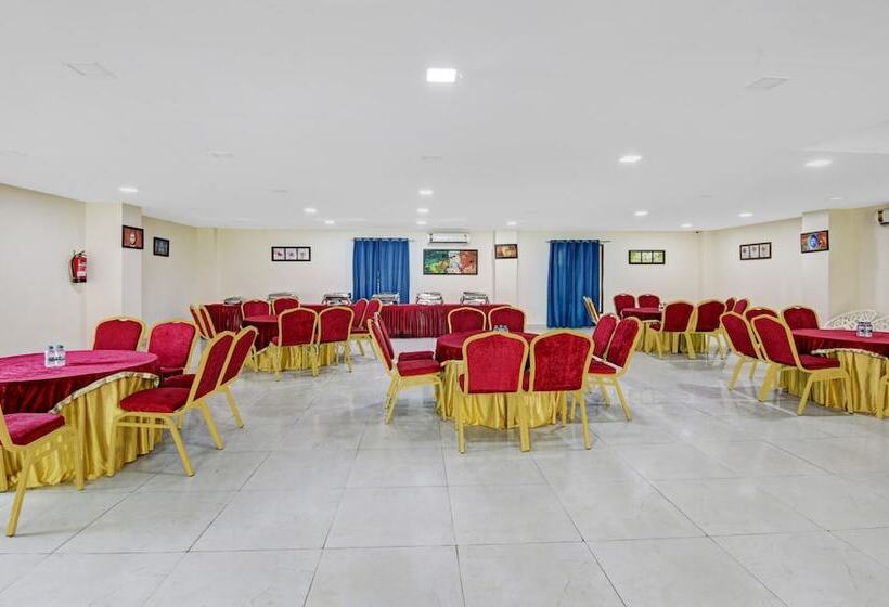 Hôtel Treebo Noida Grand