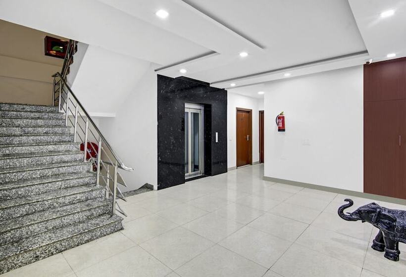 Hôtel Treebo Noida Grand