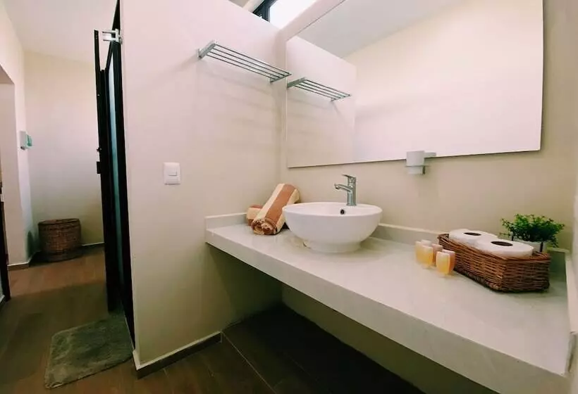 Lechuga De Mar Tulum With Pool And Beach Club Access