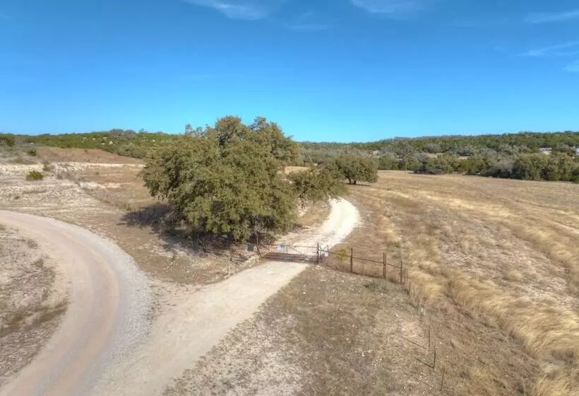 Ohana Ranch Cabin   12 Minutes To Historic Main St