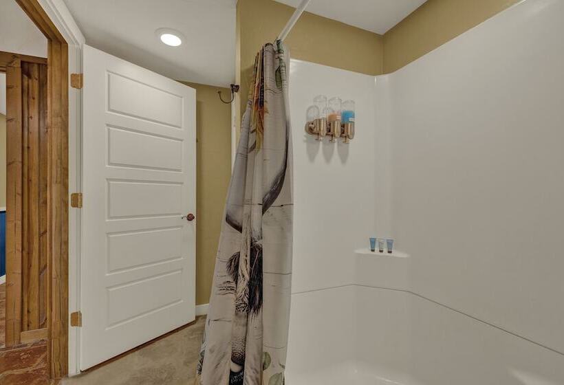 Ohana Ranch Cabin   12 Minutes To Historic Main St