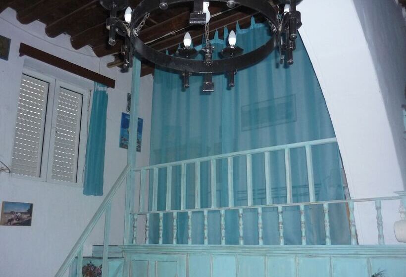 דירת נופש Traditional Villa 7 Mins Drive From Haraki Beach