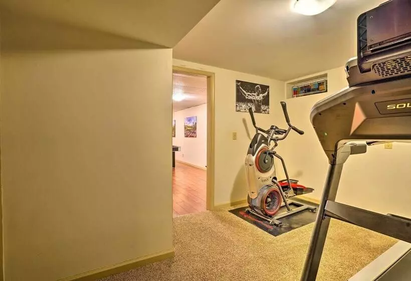 Spacious Oneida Retreat W/ Game Room!