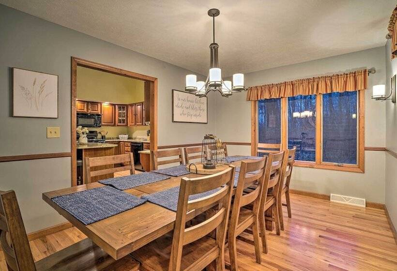 Spacious Oneida Retreat W/ Game Room!