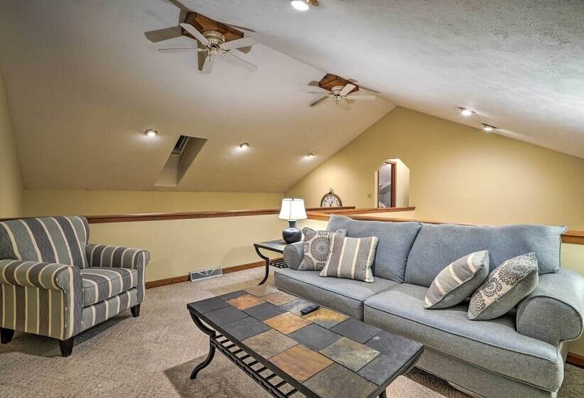 Spacious Oneida Retreat W/ Game Room!