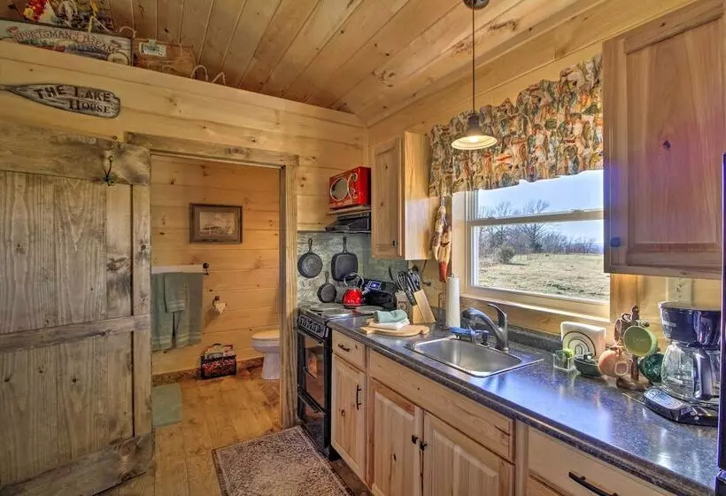 Valley View Cabin  Near Branson & Table Rock Lake