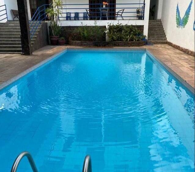 Hostel Beijaflor Pousada