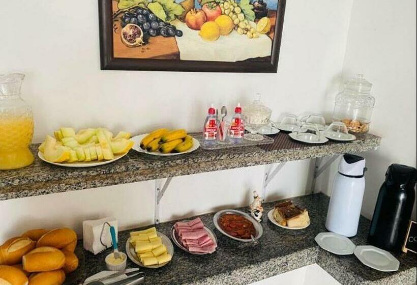 Hostel Beijaflor Pousada