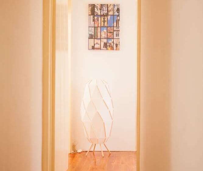 هاستل Lx Center Chiado