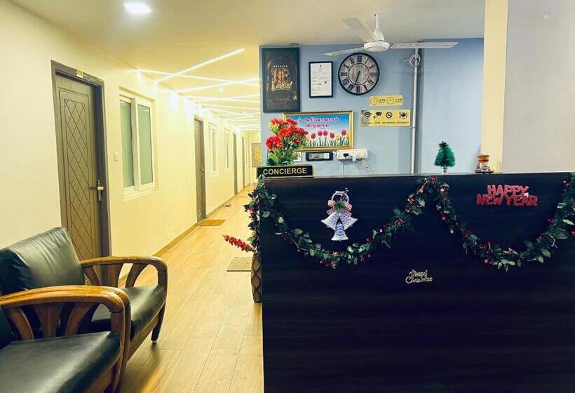 Hotel David Residency