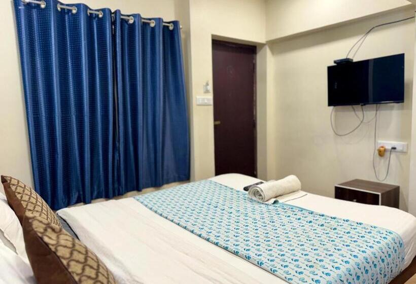 Hotel David Residency