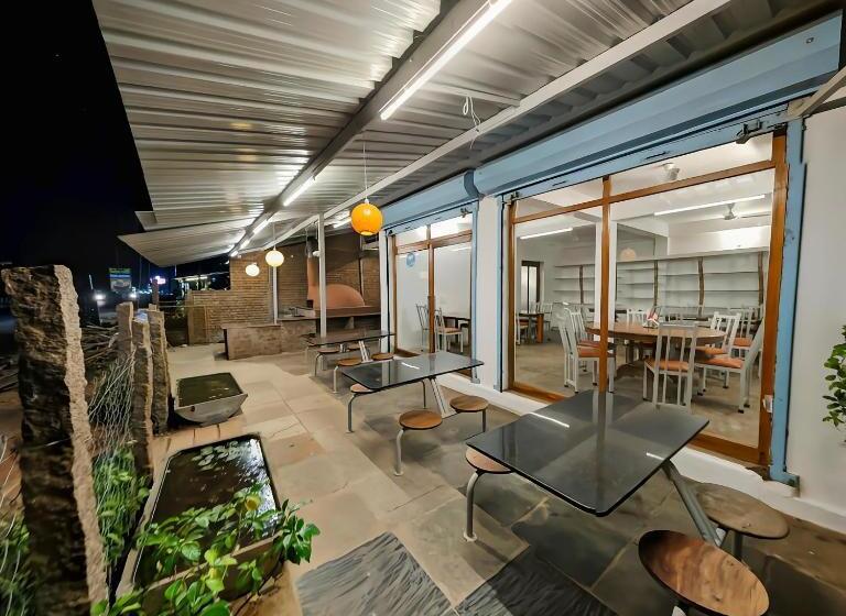 Отель De Luma Beach View