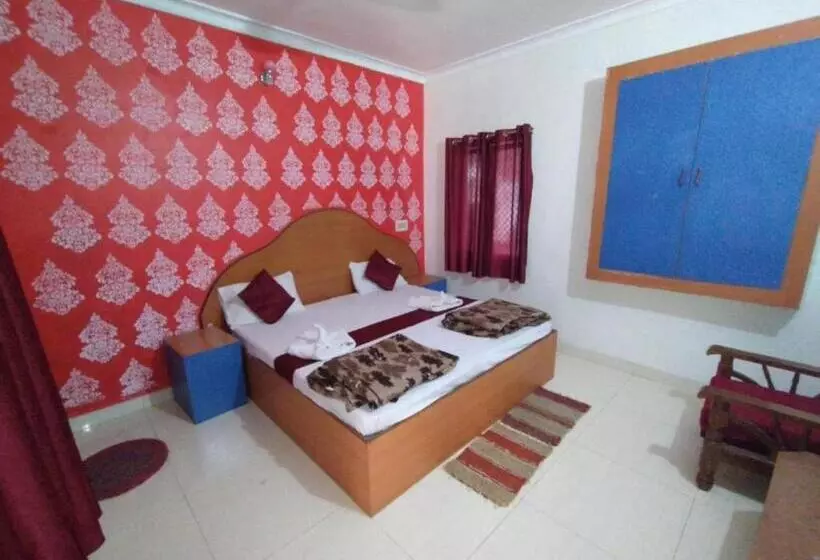Hotelli Goroomgo Mohit Paying Guest House Varanasi