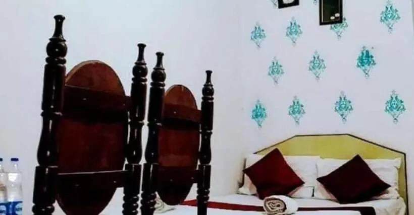 Hotelli Goroomgo Mohit Paying Guest House Varanasi