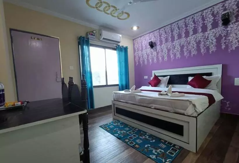 Hotelli Goroomgo Mohit Paying Guest House Varanasi