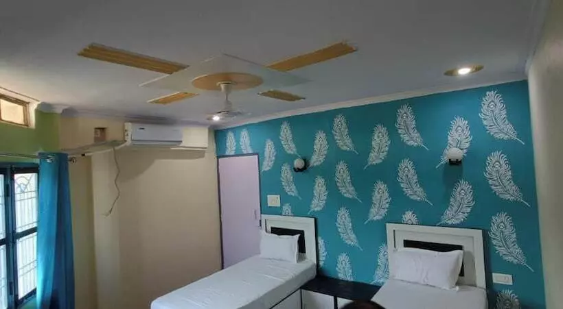 Hotelli Goroomgo Mohit Paying Guest House Varanasi
