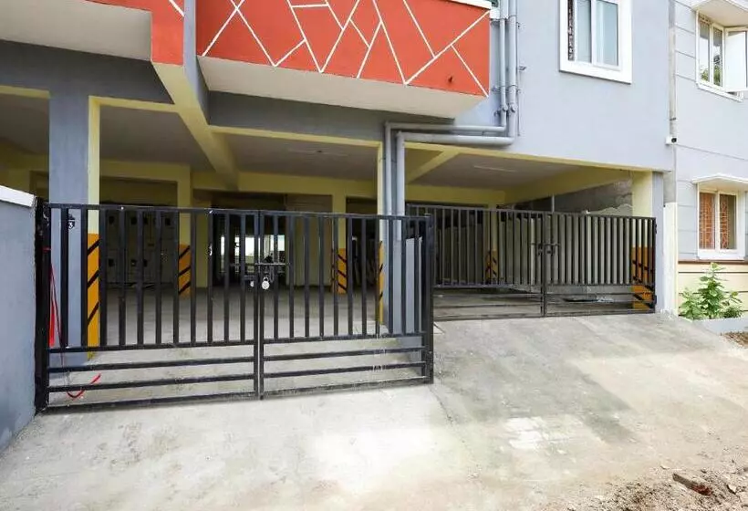 ホテル Oyo Flagship Srinivasa Residency