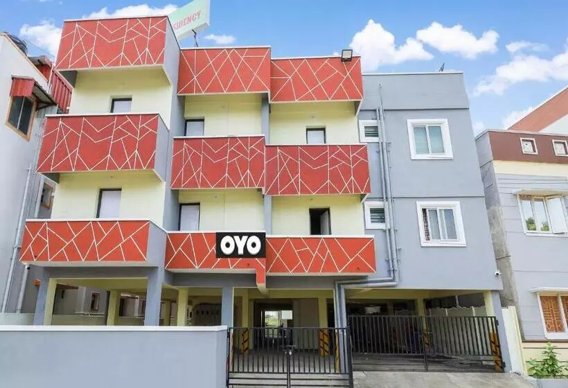 ホテル Oyo Flagship Srinivasa Residency