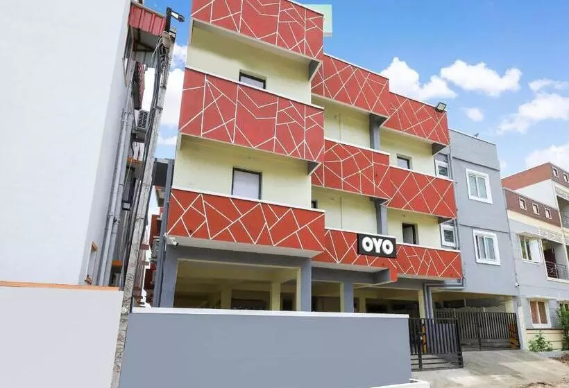 ホテル Oyo Flagship Srinivasa Residency