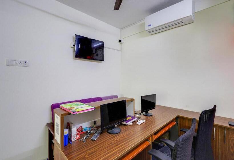 Hotel Oyo Flagship Srinivasa Residency