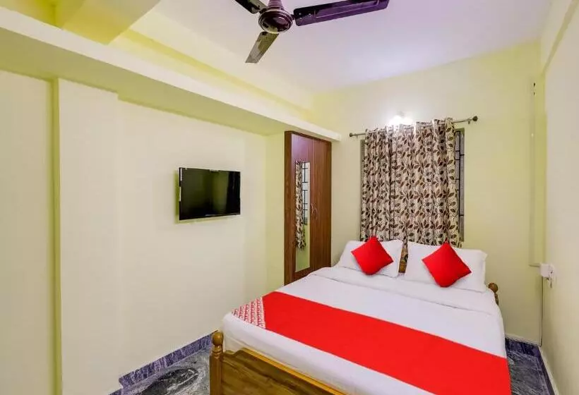 ホテル Oyo Flagship Srinivasa Residency