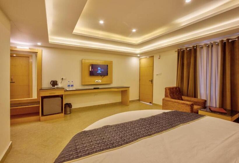 ホテル The Shivalaya Retreat   A River Side Resort