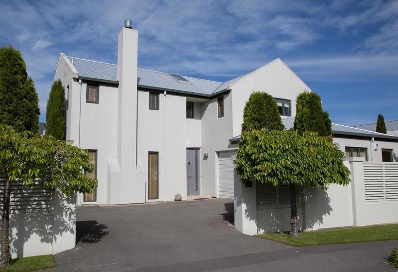 40 Thornycroft Street Bed And Breakfast