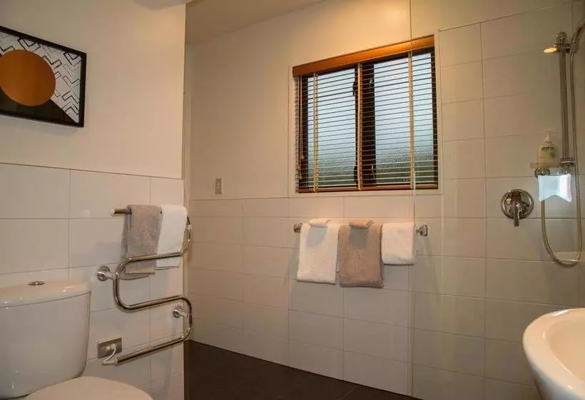40 Thornycroft Street Bed And Breakfast