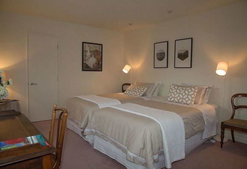 40 Thornycroft Street Bed And Breakfast