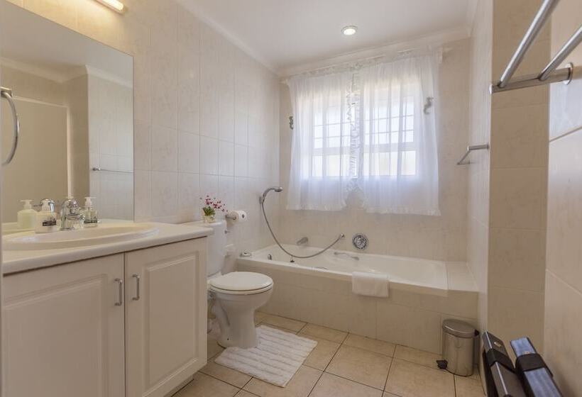 ベッドアンドブレックファースト Thanda Vista