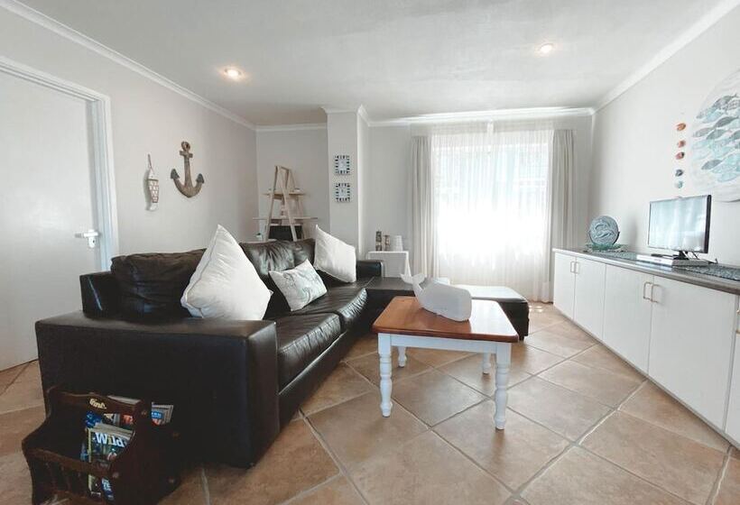 ベッドアンドブレックファースト Thanda Vista