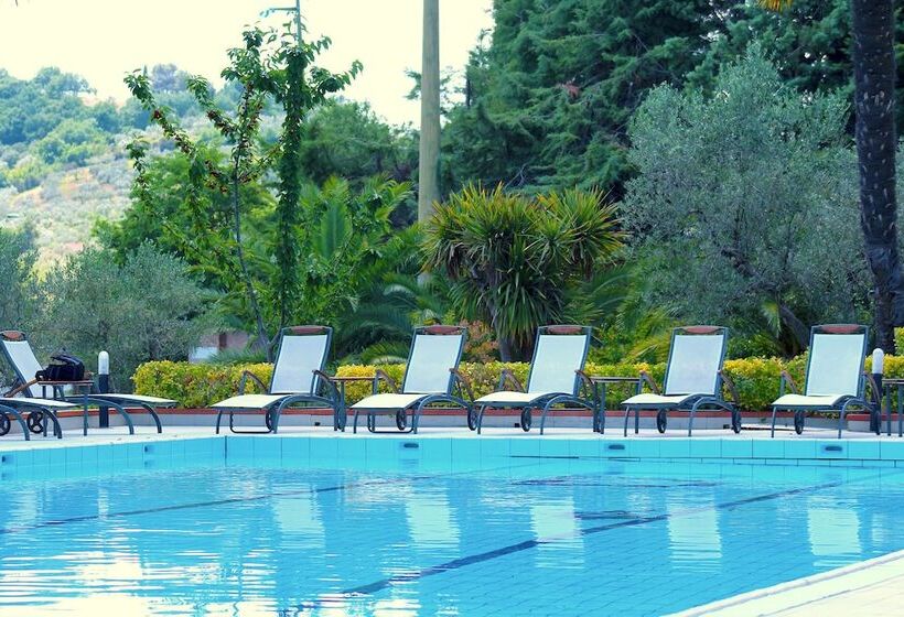 簡易ホテル Relais Il Castello