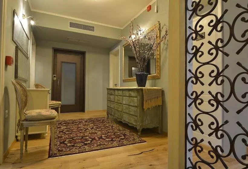 Hôtel Antique