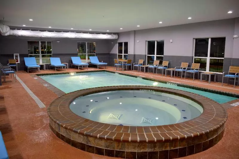 ホテル Del Mar Airport Inn & Suites