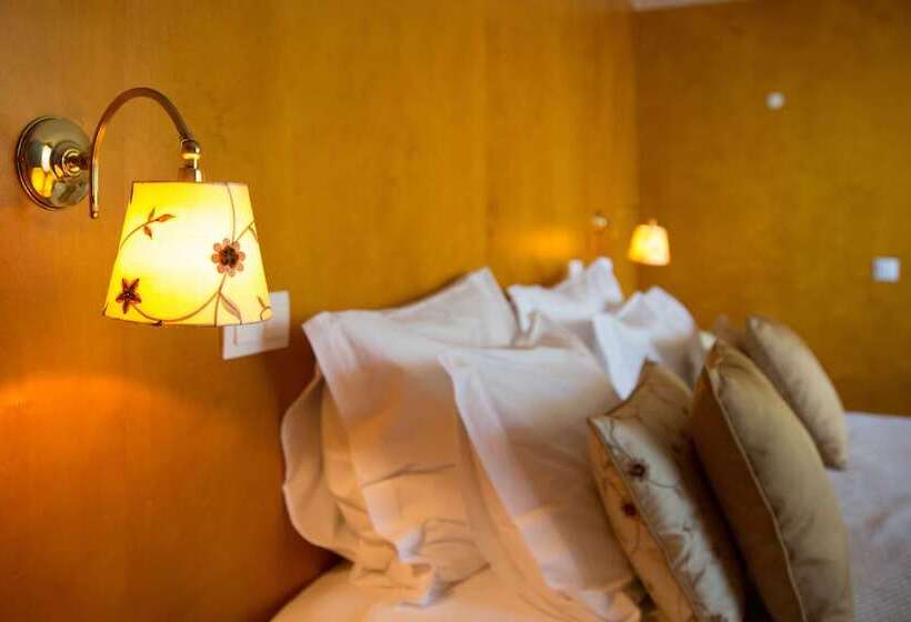 هتل Cabecas Do Reguengo