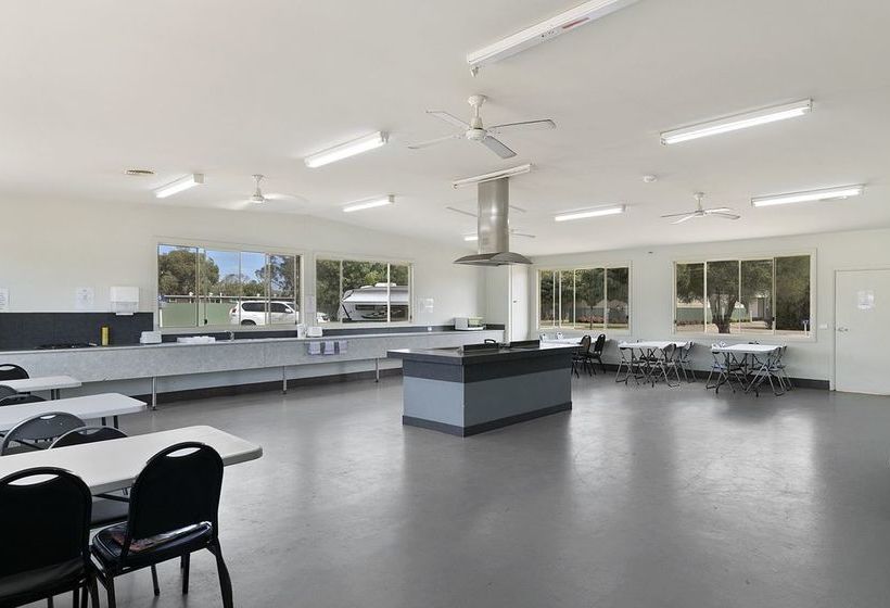 酒店 Benalla Tourist Park