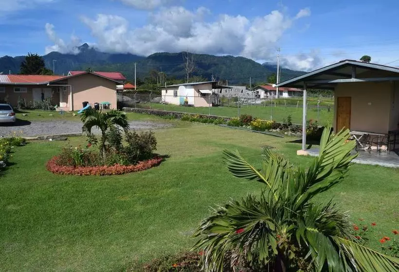 ホテル Hostal Victoria Volcan Chiriqui