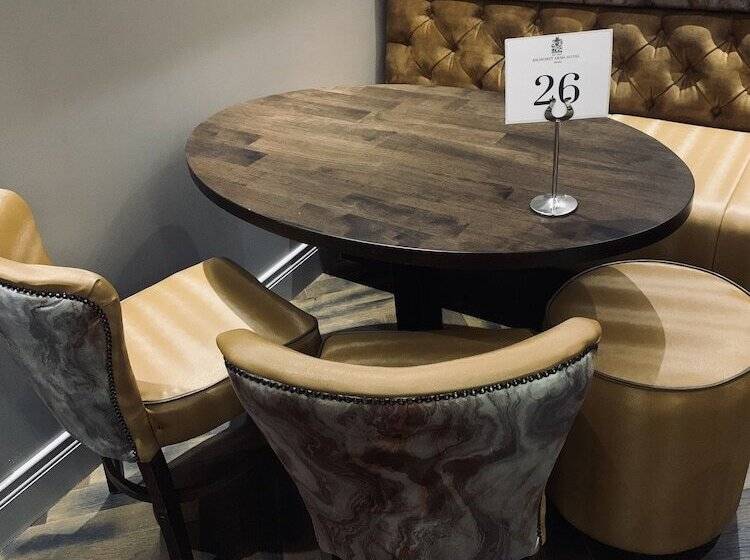 فندق Kilmorey Arms