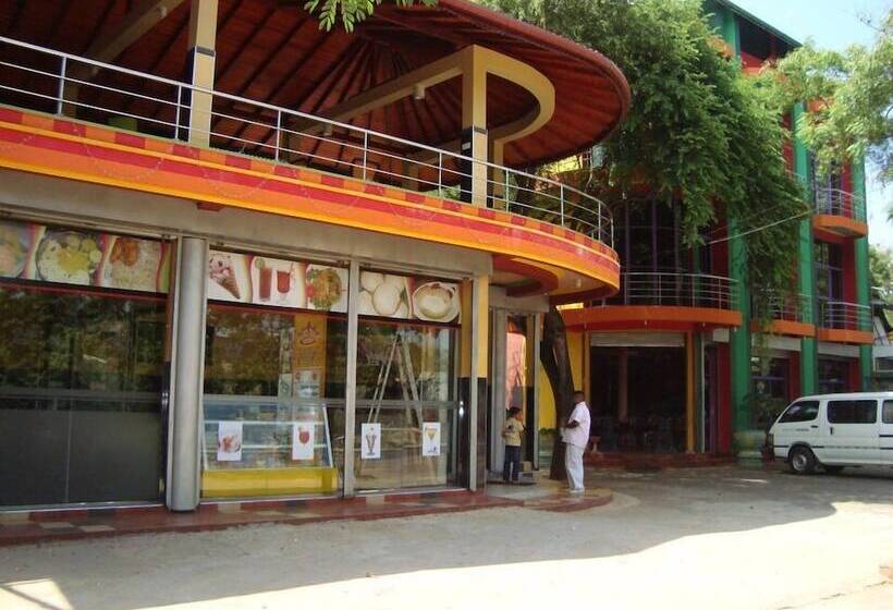 Hotel Mahawasala