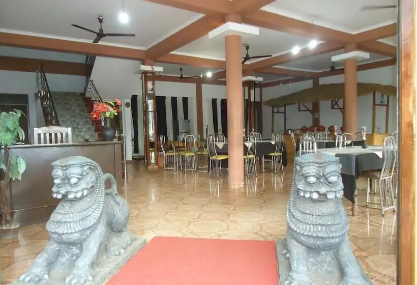 Hotel Mahawasala