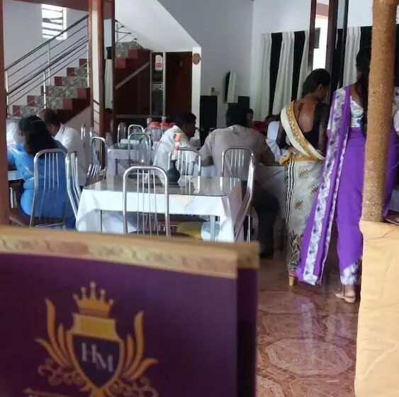 Hotel Mahawasala