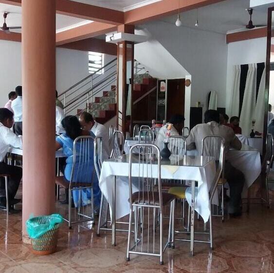Hotel Mahawasala
