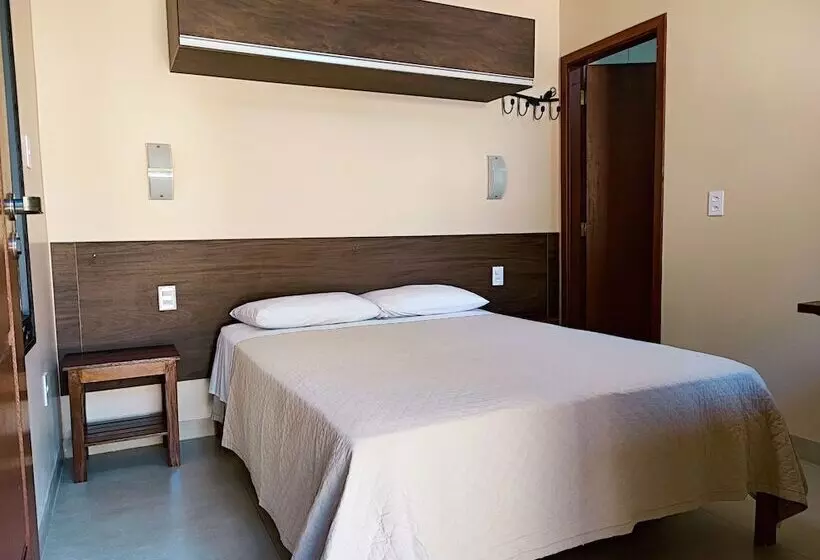 هتل Pousada Rancho Jarinu