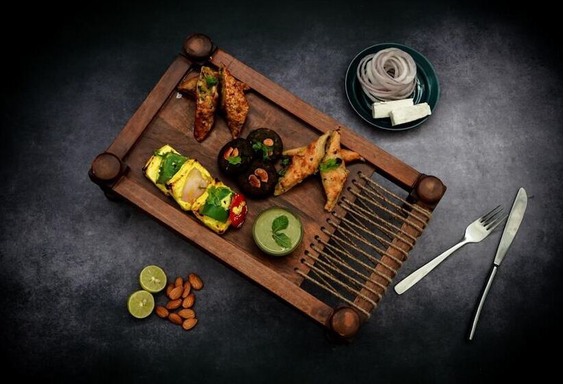 Отель Regenta Central Mewargarh, Near Biological Park