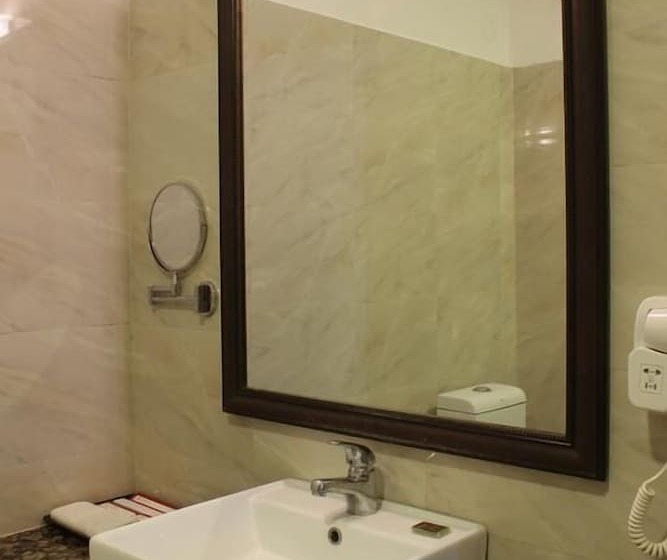 Отель Regenta Central Mewargarh, Near Biological Park