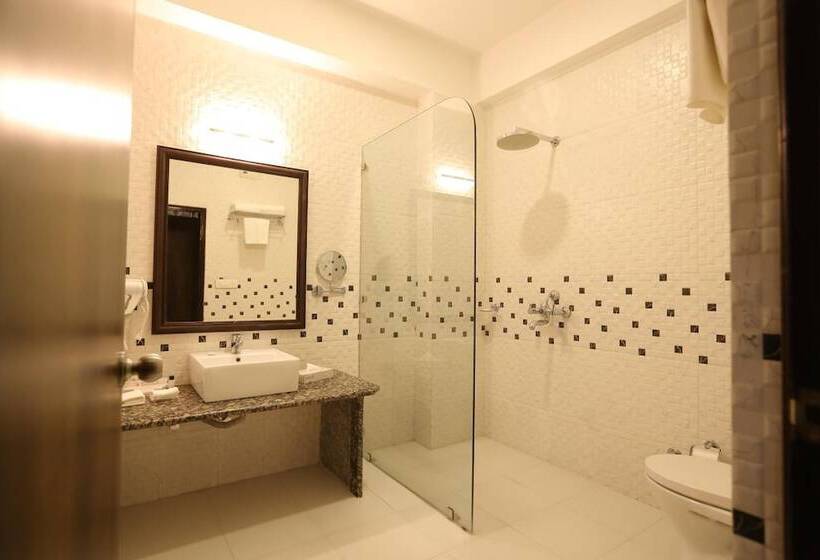 Отель Regenta Central Mewargarh, Near Biological Park