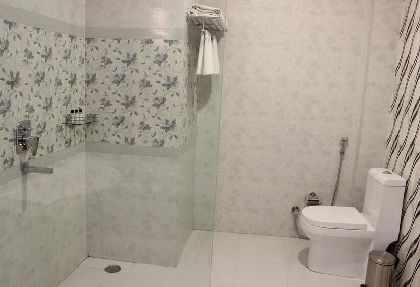 Отель Regenta Central Mewargarh, Near Biological Park