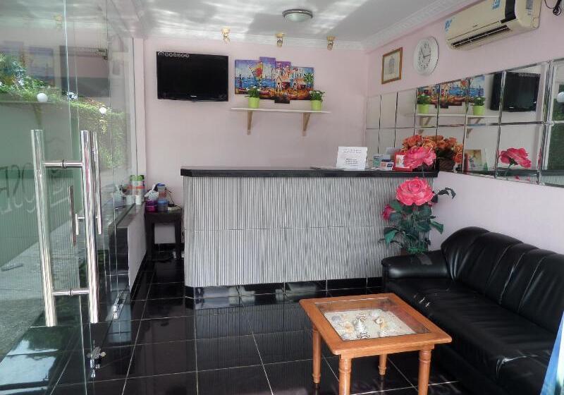 בית מלון כפרי Rose Inn