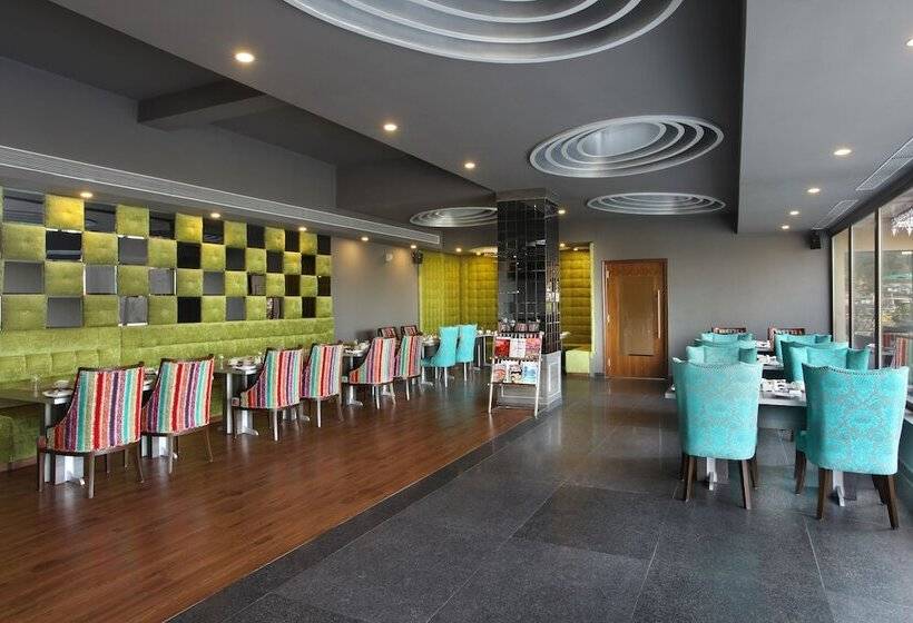 فندق Rs Sarovar Portico